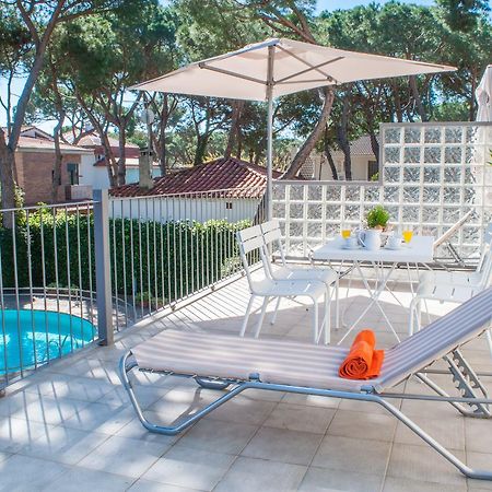 Apartamentos Porta Coeli Castelldefels Eksteriør bilde